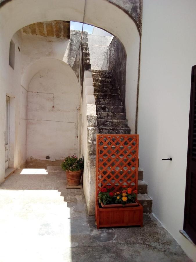 Cortile Calinea Bed & Breakfast Castrignano del Capo Exterior photo