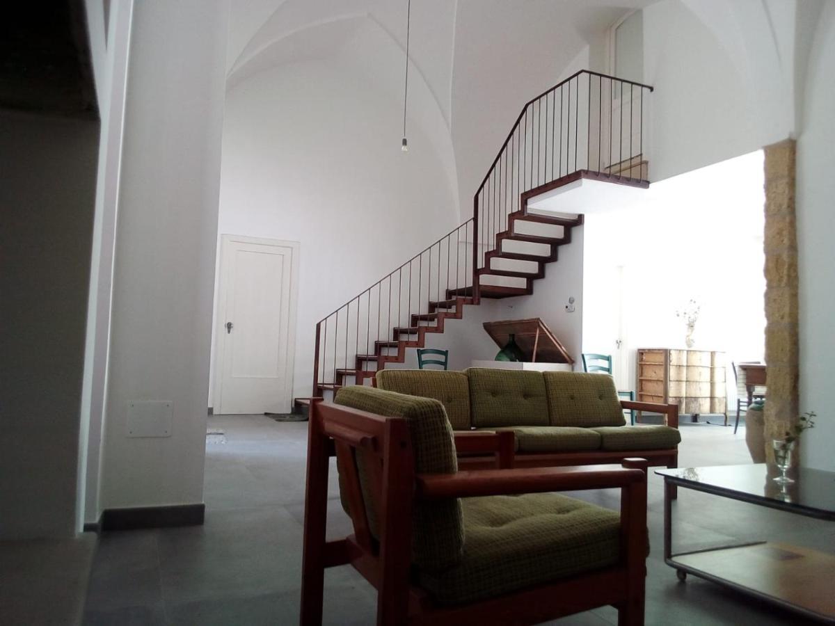 Cortile Calinea Bed & Breakfast Castrignano del Capo Exterior photo